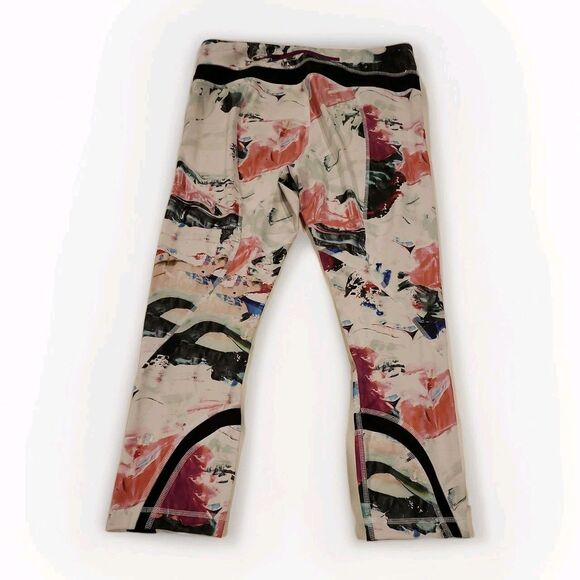 Lululemon Run: Inspire Crop II *All Full-On Luxtreme Women Sz 6 Athleisure Comfy - Picture 3 of 9